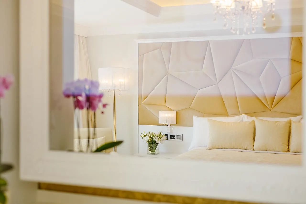 Qbic City Hotel Larnaca
